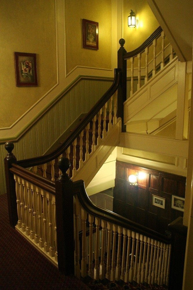 The Yankee Pedlar Inn Torrington Экстерьер фото
